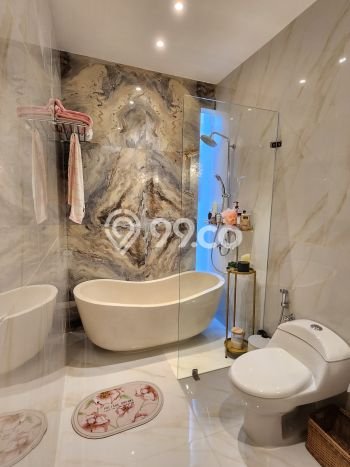Rumah Dengan Harga Terbaik 3 Kamar Tidur Lokasi Prestisius di Kawasan Prospektif Metland Menteng, Jakarta Timur Rumah Dengan Harga Terbaik 3 Kamar Tidur Lokasi Prestisius di Kawasan Prospektif Metland Menteng, Jakarta Timur