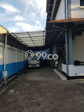 INVESTASI MENGUNTUNGKAN! Gudang Kawasan Rawamangun, Luas 520m², Nilai Sewa Tinggi INVESTASI MENGUNTUNGKAN! Gudang Kawasan Rawamangun, Luas 520m², Nilai Sewa Tinggi