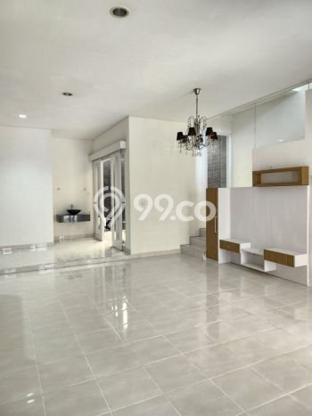 Dijual Cepat Rumah 4 KT 3 KM di Kelapa Gading, Jakarta Utara Dijual Cepat Rumah 4 KT 3 KM di Kelapa Gading, Jakarta Utara