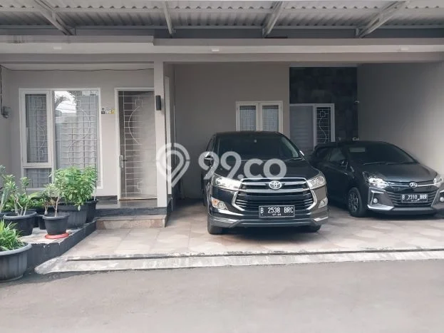 Rumah Modern Minimalis 4 Kamar Siap Huni di Jagakarsa Rumah Modern Minimalis 4 Kamar Siap Huni di Jagakarsa