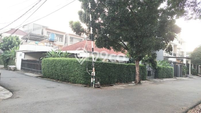 Siap Huni Rumah Mewah 4 Kamar di Pasar Minggu Dekat ke Mana Saja Siap Huni Rumah Mewah 4 Kamar di Pasar Minggu Dekat ke Mana Saja