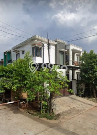 DIJUAL CEPAT! Rumah Pondok Kelapa, Jakarta Timur, LT 200m² Bangunan 300m² DIJUAL CEPAT! Rumah Pondok Kelapa, Jakarta Timur, LT 200m² Bangunan 300m²
