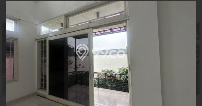 Dijual Rumah Premium dengan Fasilitas Sekitar Lengkap di Mampang Prapatan, Jakarta Selatan Dijual Rumah Premium dengan Fasilitas Sekitar Lengkap di Mampang Prapatan, Jakarta Selatan