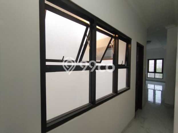 Rumah Minimalis 4 KT di Pondok Bambu Jakarta Timur Semi Furnished Rumah Minimalis 4 KT di Pondok Bambu Jakarta Timur Semi Furnished