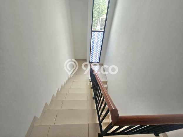 Jarang Ada! Rumah Sewa 4 Kamar Bagus Siap Huni Harapan Indah Jarang Ada! Rumah Sewa 4 Kamar Bagus Siap Huni Harapan Indah