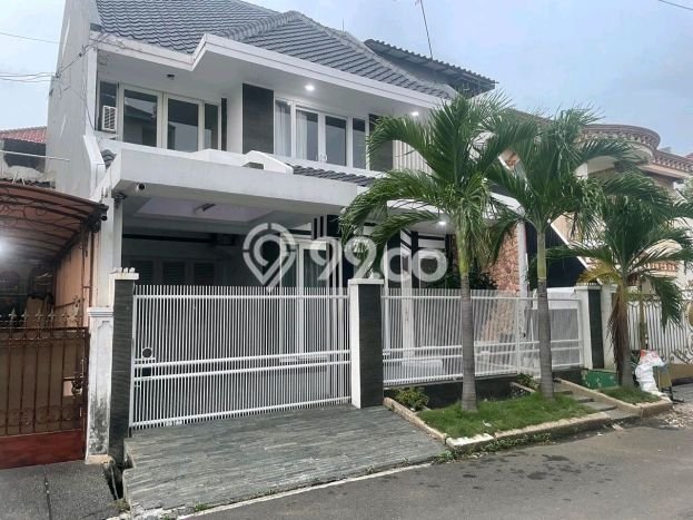 For Sale! Premium House LT 170m2 Desain Modern di Rawamangun For Sale! Premium House LT 170m2 Desain Modern di Rawamangun