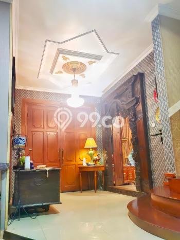 Siap Huni Hunian Elit 4 Kamar di Mampang Prapatan Dekat ke Mana Pun Siap Huni Hunian Elit 4 Kamar di Mampang Prapatan Dekat ke Mana Pun