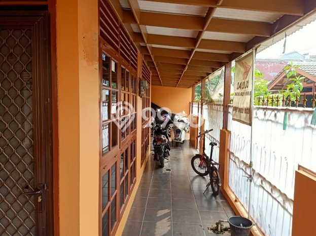 Rumah Strategis Modern Lb 372m2 di Bekasi Timur, Bekasi Rumah Strategis Modern Lb 372m2 di Bekasi Timur, Bekasi