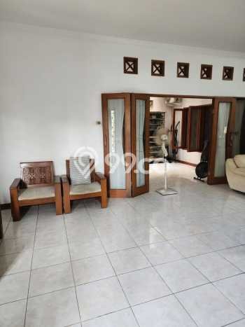 For Sale Rumah Elit Exclusive di Duren Sawit, Jakarta Timur For Sale Rumah Elit Exclusive di Duren Sawit, Jakarta Timur