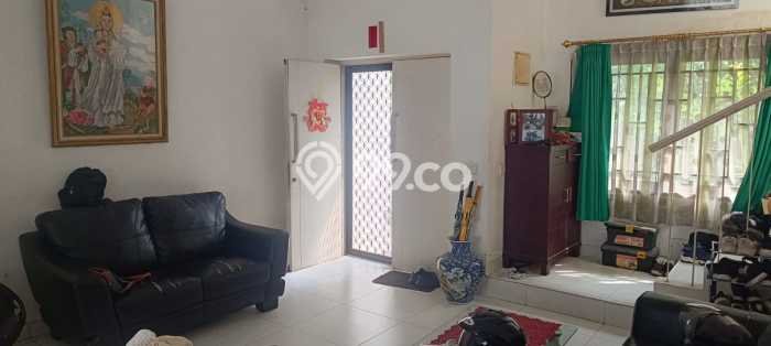 Rumah Modern 4 KT di Jakarta Garden City Jakarta Timur Semi Furnished Rumah Modern 4 KT di Jakarta Garden City Jakarta Timur Semi Furnished