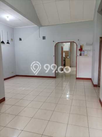 Rumah Modern 4 KT di Harapan Indah Bekasi Semi Furnished Rumah Modern 4 KT di Harapan Indah Bekasi Semi Furnished