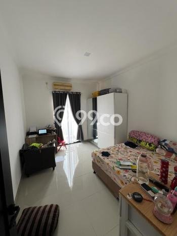 For Sale! Premium House LT 135m2 Desain Modern di Utan Kayu For Sale! Premium House LT 135m2 Desain Modern di Utan Kayu
