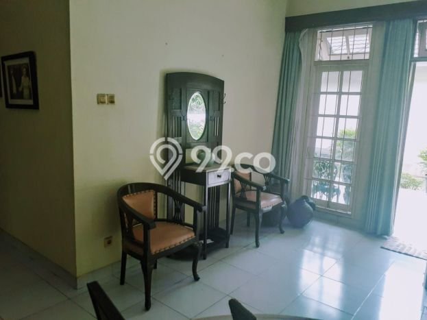 Dijual Rumah Luas Megah Dengan View Cantik di Pondok Bambu, Jakarta Timur Dijual Rumah Luas Megah Dengan View Cantik di Pondok Bambu, Jakarta Timur