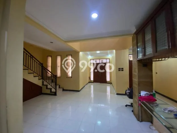 Hunian Nyaman Asri 4 KT Siap Huni di Pondok Bambu Jakarta Timur Hunian Nyaman Asri 4 KT Siap Huni di Pondok Bambu Jakarta Timur