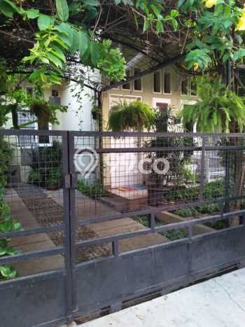 Rumah Minimalis 2 KT di Pondok Bambu Jakarta Timur Semi Furnished Rumah Minimalis 2 KT di Pondok Bambu Jakarta Timur Semi Furnished