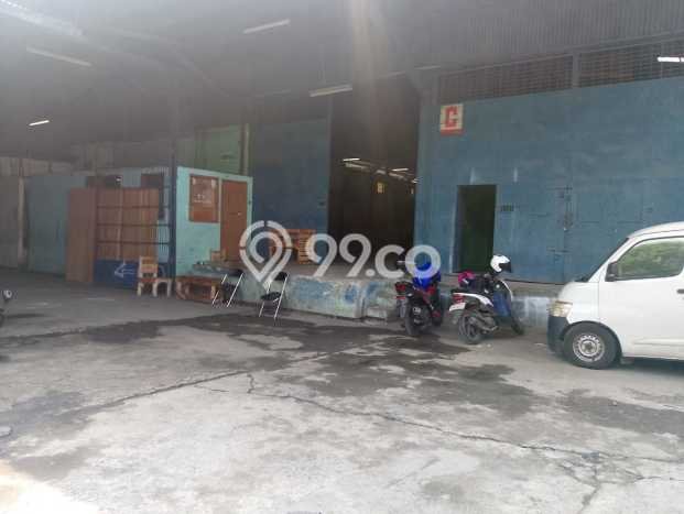Gudang Disewakan di Pulo Gadung, Luas 1760m², Area Premium, Ready Bisnis Gudang Disewakan di Pulo Gadung, Luas 1760m², Area Premium, Ready Bisnis
