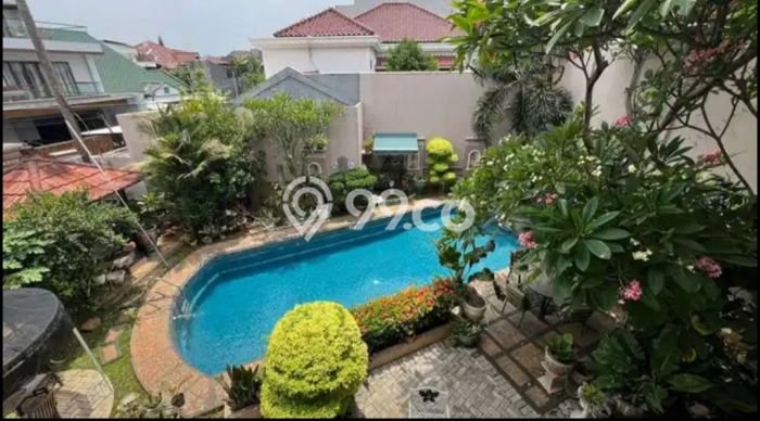 Siap Huni Rumah Mewah 5 Kamar di Cilandak Dekat ke Mana Pun Siap Huni Rumah Mewah 5 Kamar di Cilandak Dekat ke Mana Pun