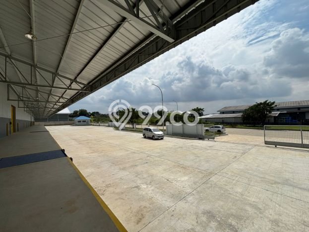 For Rent Gudang Strategis di Cikarang, Luas 8531m², Lokasi Berkembang For Rent Gudang Strategis di Cikarang, Luas 8531m², Lokasi Berkembang