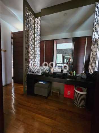 Hunian Eksklusif Siap Huni LT 390m2 di Kelapa Gading, Jakarta Utara Hunian Eksklusif Siap Huni LT 390m2 di Kelapa Gading, Jakarta Utara