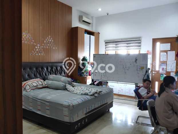 For Sale Rumah Elit Exclusive di Kebon Jeruk, Jakarta Barat For Sale Rumah Elit Exclusive di Kebon Jeruk, Jakarta Barat