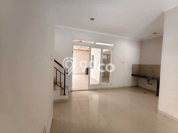 Dijual Rumah 4 Kamar Lokasi Strategis Nyaman dan Strategis di Cakung Dijual Rumah 4 Kamar Lokasi Strategis Nyaman dan Strategis di Cakung