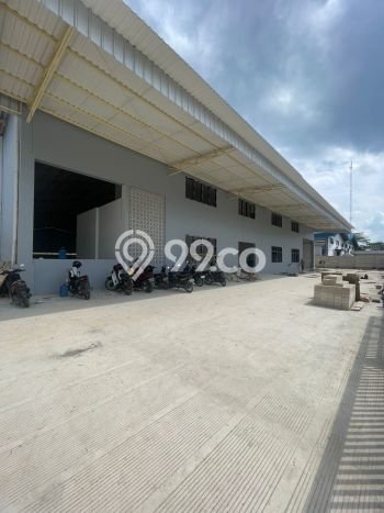 Gudang For Rent di Cikarang, Luas 3116m², Lokasi Komersial, Akses Strategis Gudang For Rent di Cikarang, Luas 3116m², Lokasi Komersial, Akses Strategis