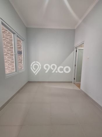 Dijual Rumah Luas Megah Dengan View Cantik di Pulomas, Jakarta Timur Dijual Rumah Luas Megah Dengan View Cantik di Pulomas, Jakarta Timur