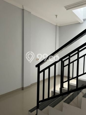 Rumah sewa siap huni 3 Kamar Tidur di Harapan Indah, Bekasi Rumah sewa siap huni 3 Kamar Tidur di Harapan Indah, Bekasi