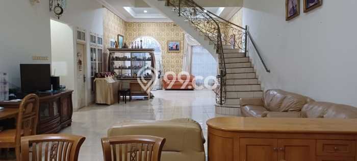 Rumah Elit LB 360m2 Siap Huni Desain Elegan di Sunter, Jakarta Utara Rumah Elit LB 360m2 Siap Huni Desain Elegan di Sunter, Jakarta Utara