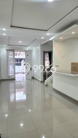 Disewakan Rumah Murah di harapan indah Bekasi dengan 3 KT Disewakan Rumah Murah di harapan indah Bekasi dengan 3 KT