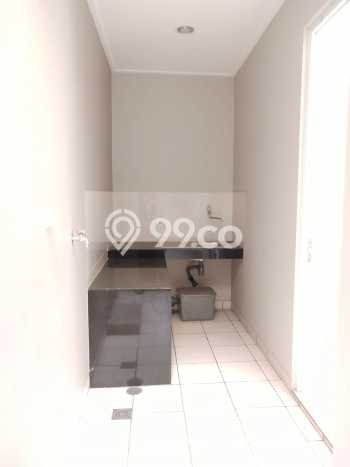 Rumah di Kelapa Gading, Dekat Stasiun, 4 KT, Luas 113m2m² Bangunan 80m2m² Rumah di Kelapa Gading, Dekat Stasiun, 4 KT, Luas 113m2m² Bangunan 80m2m²