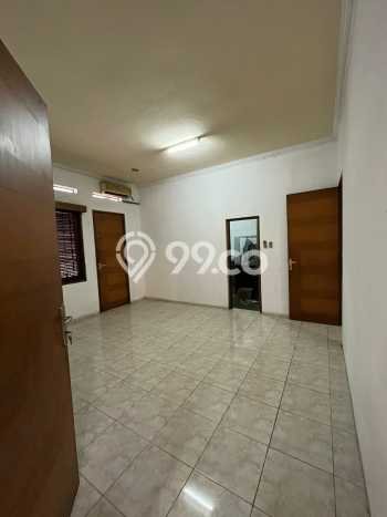 Siap Huni Rumah Mewah 5 Kamar di Cempaka Putih Dekat ke Mana Saja Siap Huni Rumah Mewah 5 Kamar di Cempaka Putih Dekat ke Mana Saja