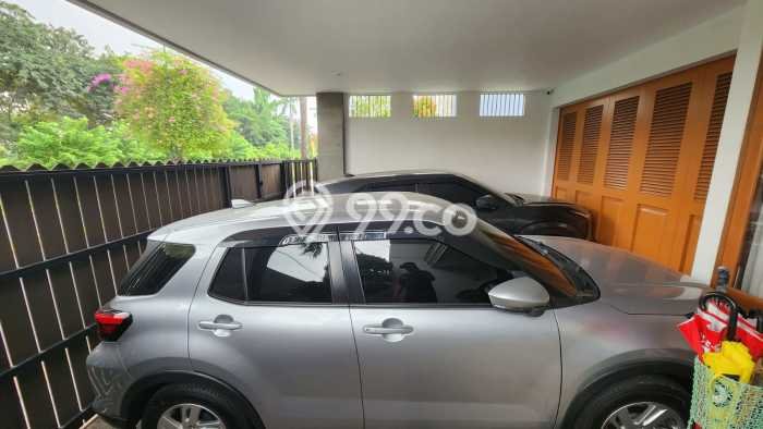 Rumah Luxury Modern Tanpa Renovasi di Kemang Pratama Bekasi Rumah Luxury Modern Tanpa Renovasi di Kemang Pratama Bekasi