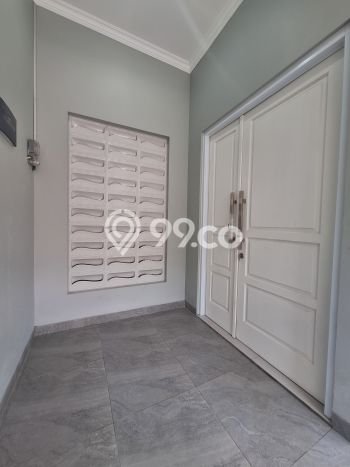 Dijual Rumah Luas Megah Dengan View Cantik di Pulomas, Jakarta Timur Dijual Rumah Luas Megah Dengan View Cantik di Pulomas, Jakarta Timur