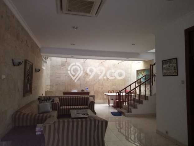 Rumah Mewah Dijual LT 180m2 di Kelapa Gading, Jakarta Utara Rumah Mewah Dijual LT 180m2 di Kelapa Gading, Jakarta Utara