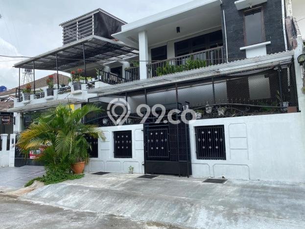 Rumah Elit Modern Tanpa Renovasi di Kayu Putih Jakarta Timur Rumah Elit Modern Tanpa Renovasi di Kayu Putih Jakarta Timur