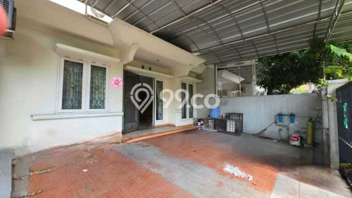 Sewa Rumah Murah di Harapan Indah Bekasi Punya 5 Kamar Tidur Sewa Rumah Murah di Harapan Indah Bekasi Punya 5 Kamar Tidur