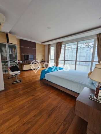 Hunian Eksklusif Siap Huni LT 390m2 di Kelapa Gading, Jakarta Utara Hunian Eksklusif Siap Huni LT 390m2 di Kelapa Gading, Jakarta Utara