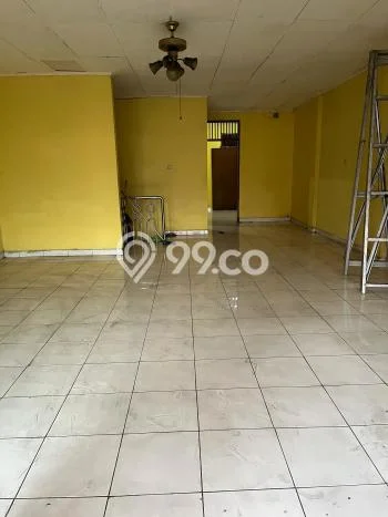 Unit Ruko Dijual di Jakarta Timur LT 114m2 & LB 200m2 Unit Ruko Dijual di Jakarta Timur LT 114m2 & LB 200m2