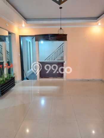 Rumah area Cakung, 4 KM, Area Strategis, Luas 160m² LB 160m² Rumah area Cakung, 4 KM, Area Strategis, Luas 160m² LB 160m²