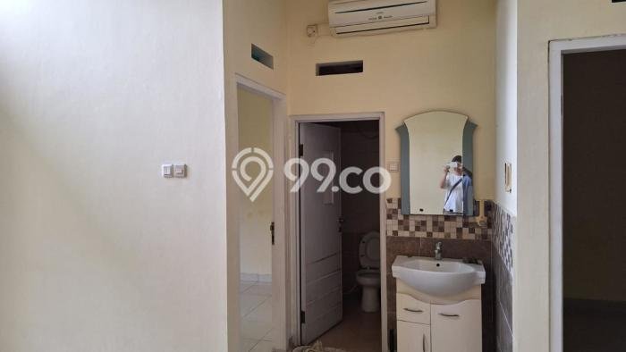 Disewakan Rumah Murah di harapan indah Bekasi Punya 3 Kamar Tidur Disewakan Rumah Murah di harapan indah Bekasi Punya 3 Kamar Tidur