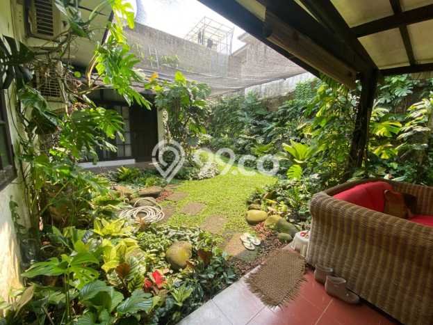Dijual Rumah Mewah Elegan Dengan View Eksklusif di Pulomas, Jakarta Timur Dijual Rumah Mewah Elegan Dengan View Eksklusif di Pulomas, Jakarta Timur