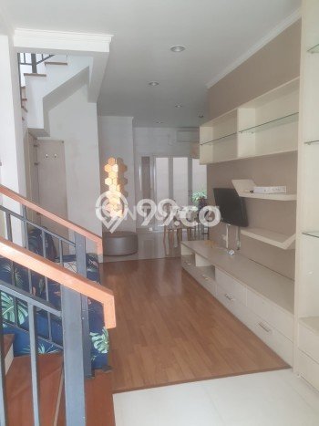 Rumah Kontrakan Tangerang Selatan LT 102m2 LB 220m2 Kawasan Bintaro Rumah Kontrakan Tangerang Selatan LT 102m2 LB 220m2 Kawasan Bintaro