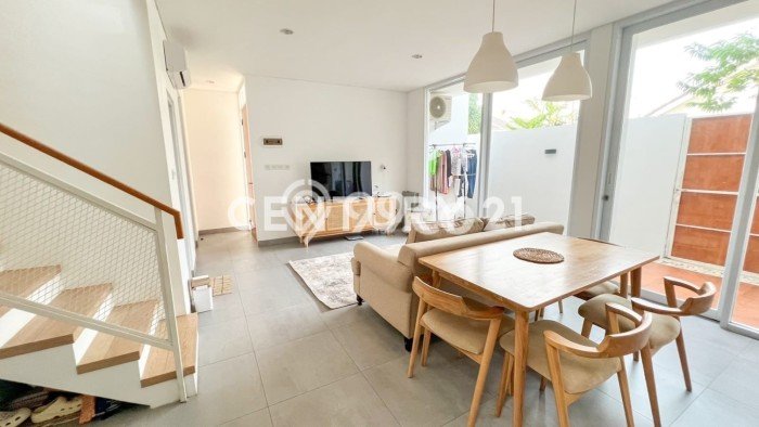 Rumah Modern Minimalis 5 KT Bisa Langsung Pindah di Pondok Aren Rumah Modern Minimalis 5 KT Bisa Langsung Pindah di Pondok Aren