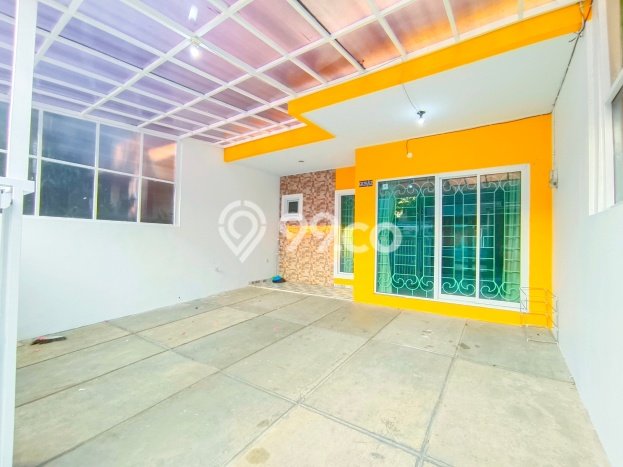 Disewakan! Rumah 3 Kamar Tidur &
3 Kamar Mandi di Bintaro, Tangerang Selatan Disewakan! Rumah 3 Kamar Tidur &
3 Kamar Mandi di Bintaro, Tangerang Selatan
