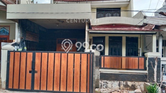 For Sale Hunian Rumah Terawat 4 Kamar di Jombang, Tangerang For Sale Hunian Rumah Terawat 4 Kamar di Jombang, Tangerang