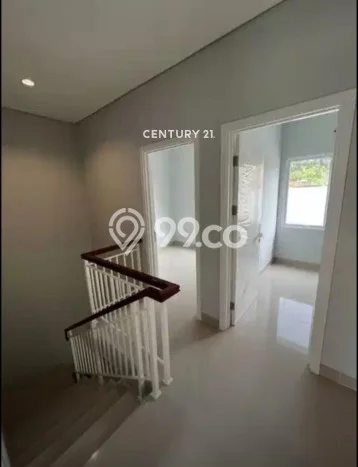 Rumah Modern Minimalis 4 Kamar Siap Huni di Ciputat Rumah Modern Minimalis 4 Kamar Siap Huni di Ciputat