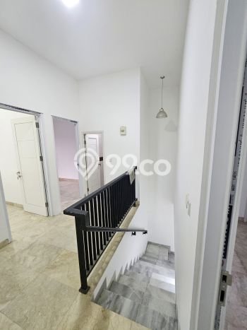 Rumah Modern Minimalis 3 Kamar Siap Huni di Ciracas Rumah Modern Minimalis 3 Kamar Siap Huni di Ciracas