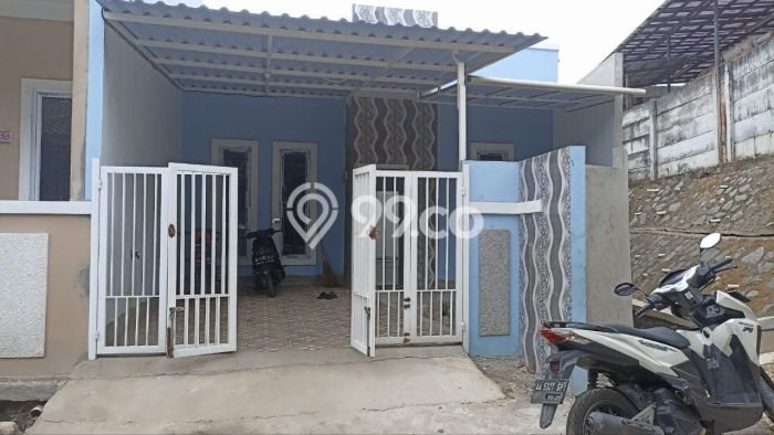 Dijual Rumah 3 Kamar Lokasi Ideal Nyaman dan Strategis di Cipayung Dijual Rumah 3 Kamar Lokasi Ideal Nyaman dan Strategis di Cipayung