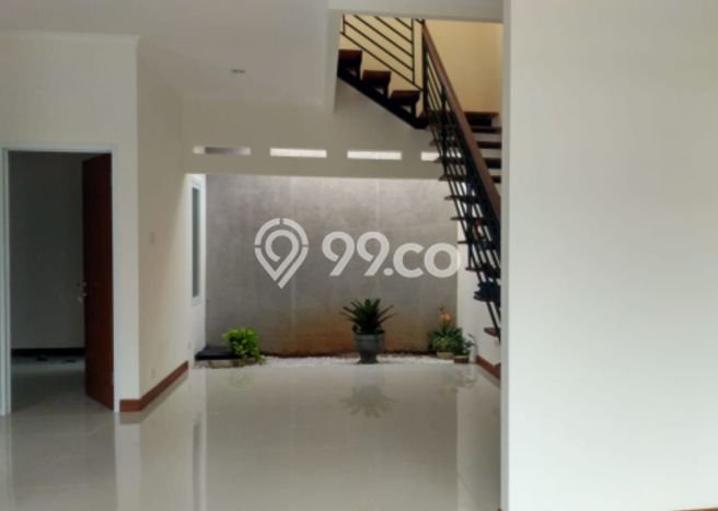 For Sale Rumah 3 Kamar Lokasi Ideal Nyaman dan Strategis di Larangan For Sale Rumah 3 Kamar Lokasi Ideal Nyaman dan Strategis di Larangan